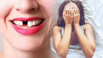 what does it mean when you dream your teeth are falling out spiritual